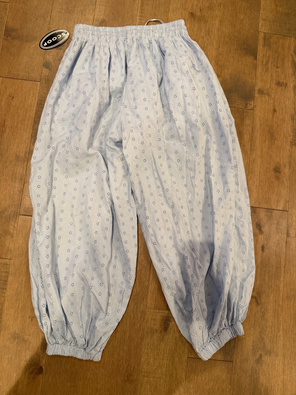 NWT Eyelet Harem cotton pants - small - Picture 5 of 6